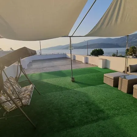 με θέα στη θάλασσα στα Appartement