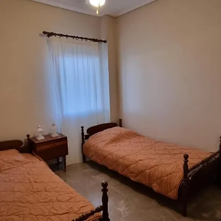 με θέα στη θάλασσα στα