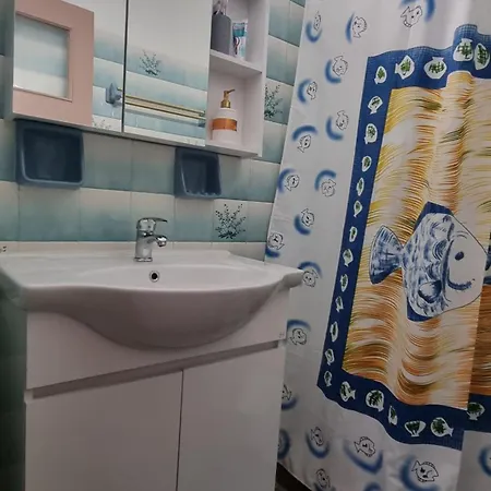 με θέα στη θάλασσα στα