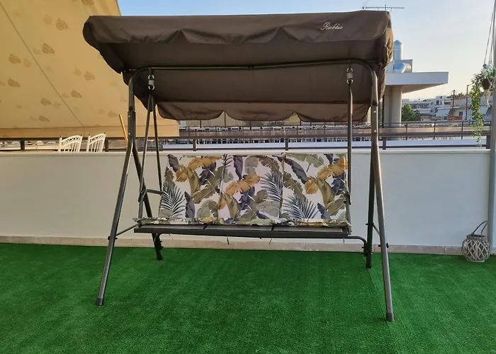 Apartamento με θέα στη θάλασσα στα *